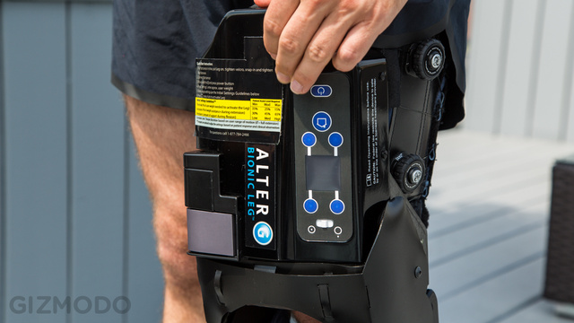 Биоэлектронный протез ноги AlterG Биоэлектронный протез ноги AlterG