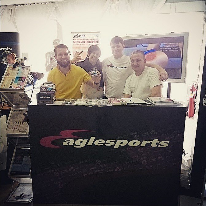 Команда Eaglesports на ЭКСПО Весенний гром Команда Eaglesports на ЭКСПО Весенний гром