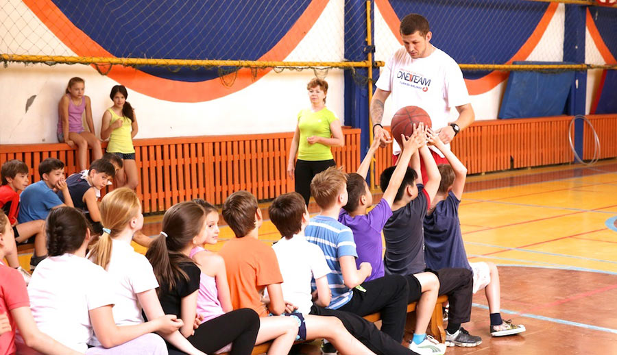 One Team и Spalding One Team и Spalding