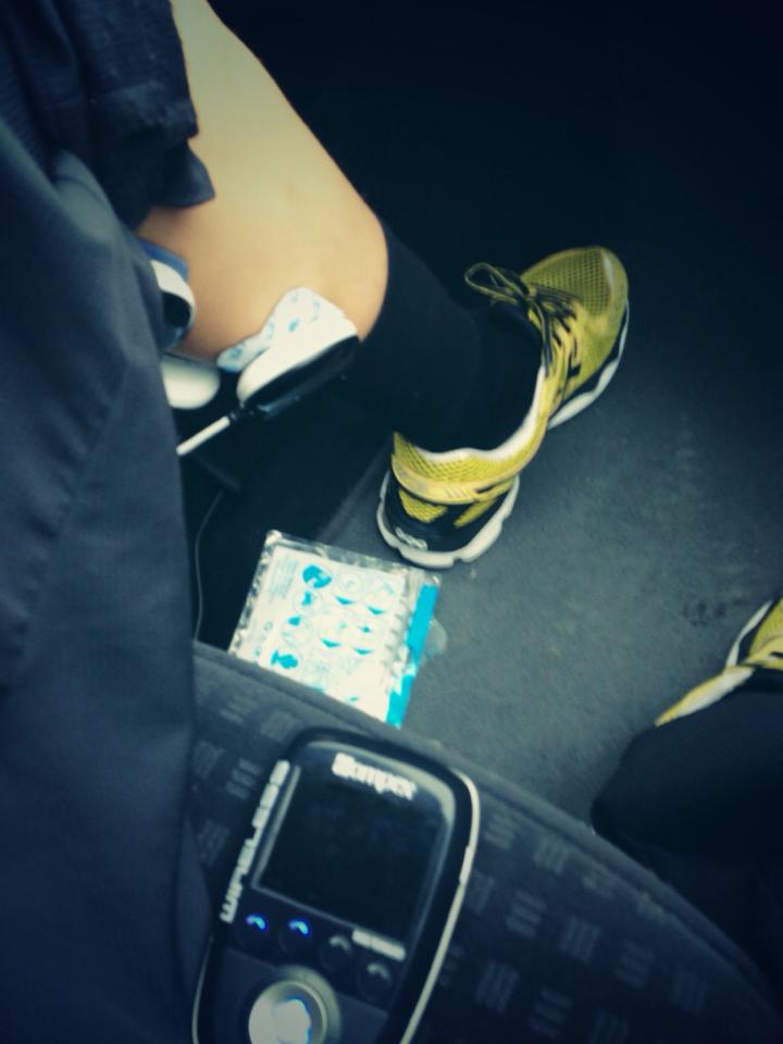 Йон Санкантана-Майстеги и электростимулятор Compex Wireless