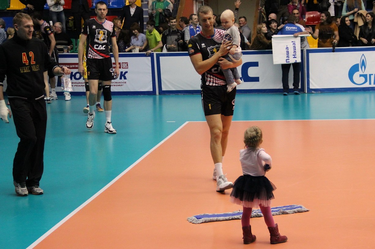 Волейболисты "Кузбасса" в бандажах ZAMST Волейболисты "Кузбасса" в бандажах ZAMST