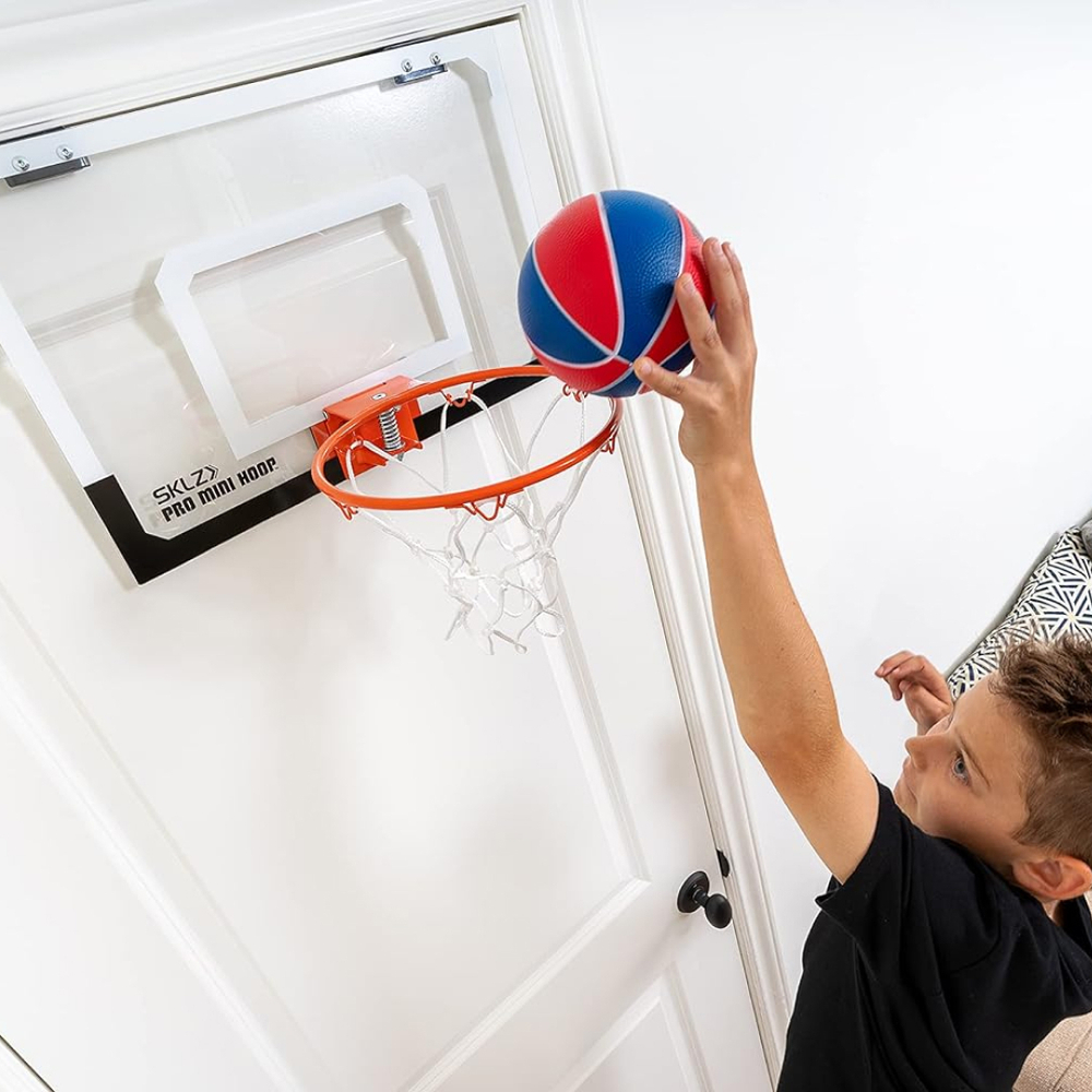 Баскетбольный мяч детский PRO MINI HOOP SWISH FOAM BALL 5" RED BLUE 12,7 см