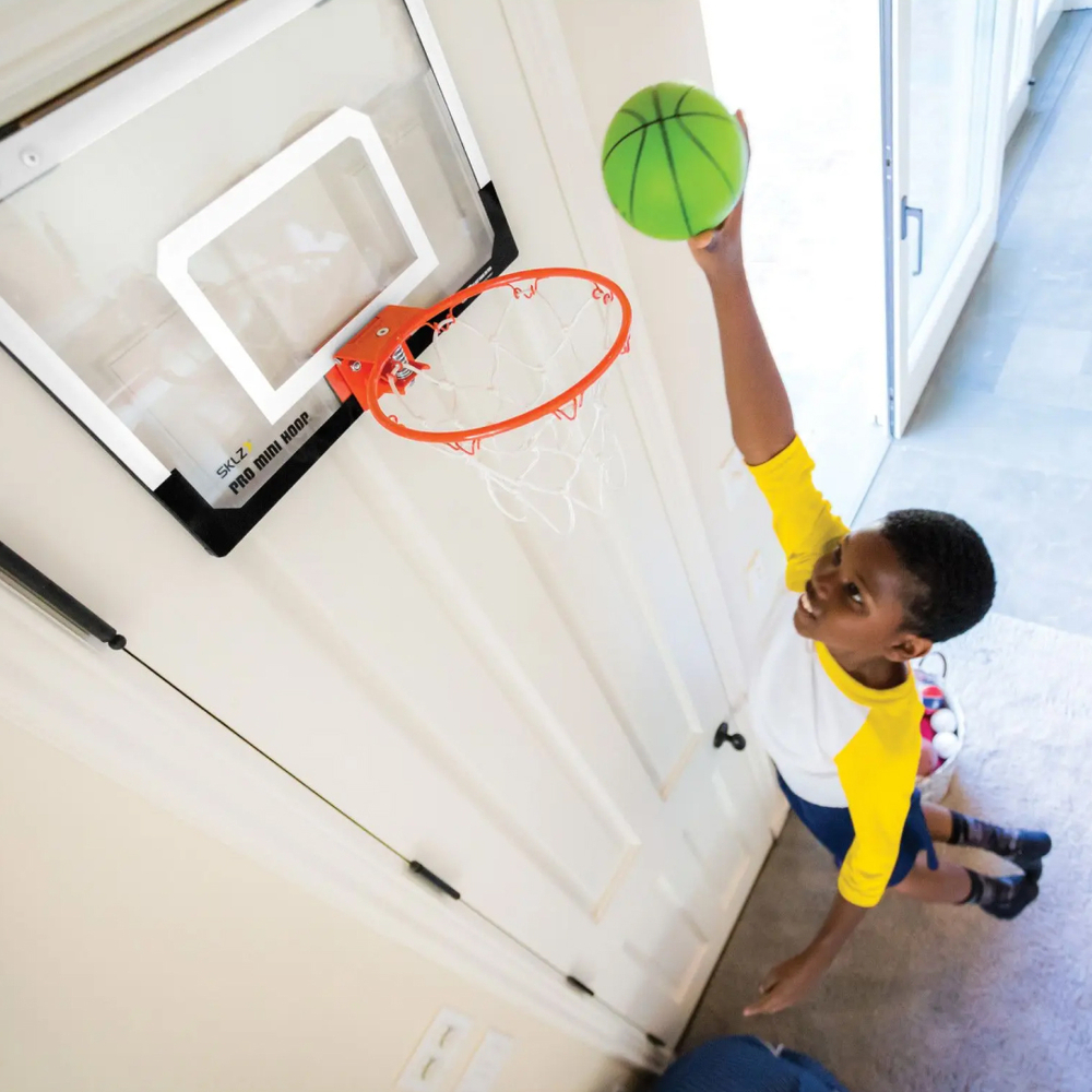 Детский баскетбольный мяч оранжевый полиуретан SKLZ PRO MINI HOOP SWISH FOAM BALL 5" ORANGE