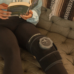 Бандаж на колено охлаждающий Hyperice, ICT Knee 2.0