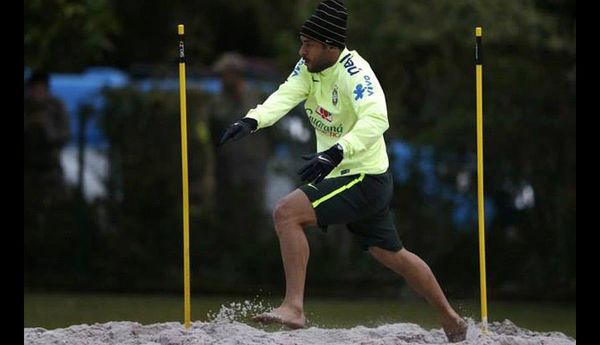 Как футболисты национальных сборных используют SKLZ в тренировках