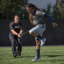 Спортивный амортизатор трос с ремнем для силовых тренировок, 2,5 м SKLZ RECOIL 360