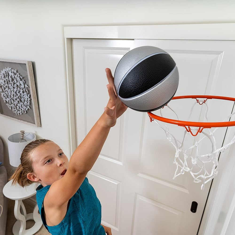 Баскетбольный мяч детский PRO MINI HOOP SWISH FOAM BALL 5" BLACK SILVER