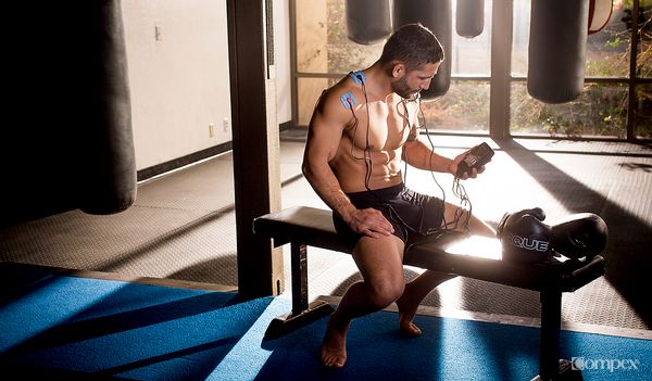 Какие программы миостимуляции использует боец MMA Чад Мендес