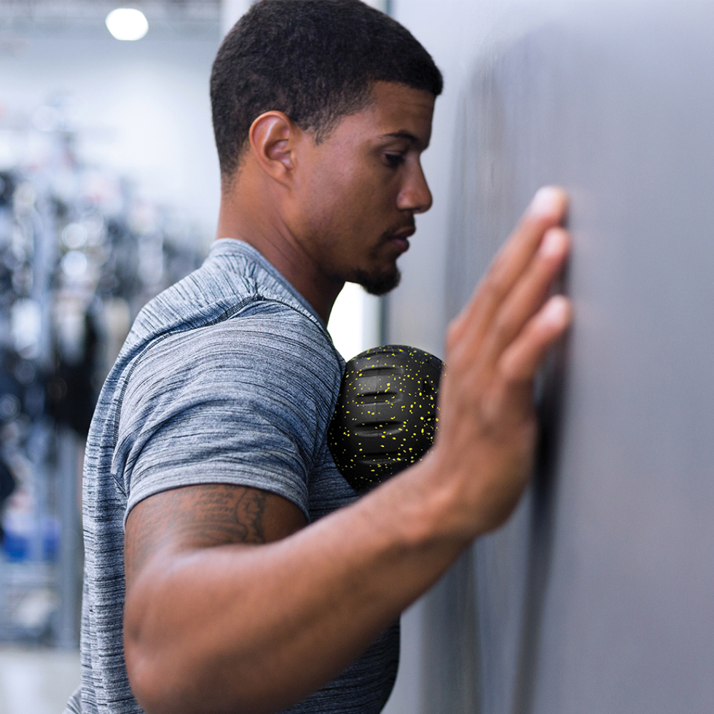 Массажный мяч черный, 13 см SKLZ Targeted Massage Ball (большой)