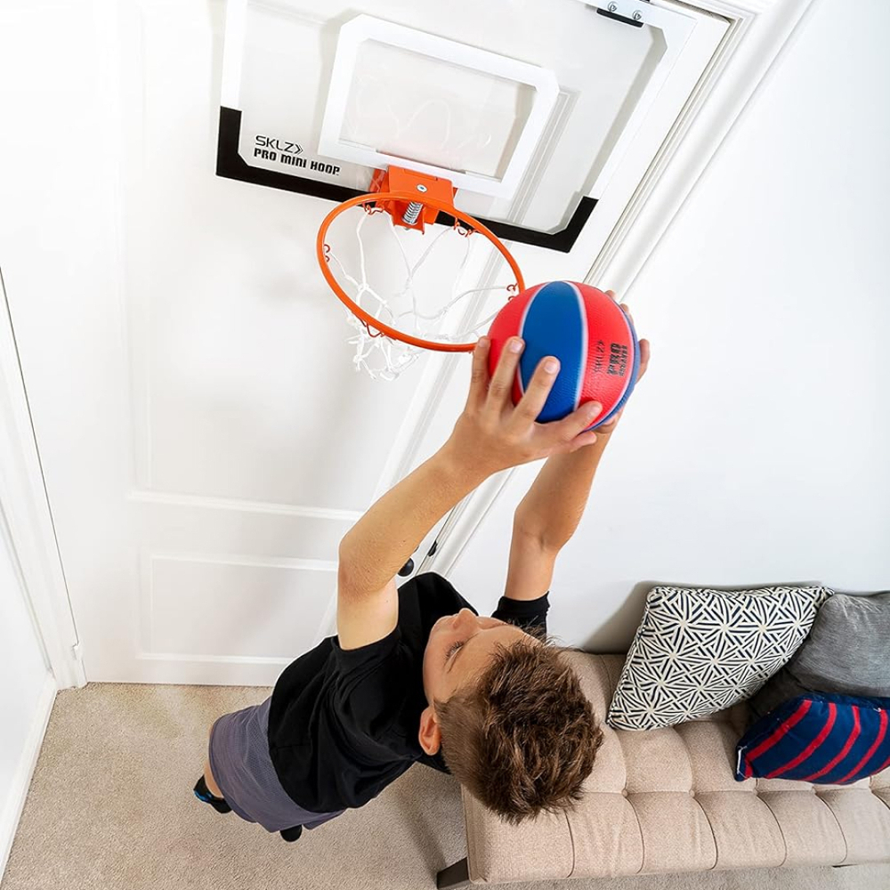 Баскетбольный мяч детский PRO MINI HOOP SWISH FOAM BALL 5" RED BLUE 12,7 см