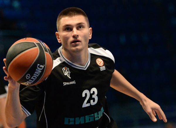 Клубы "Нижний Новгород" и УНИКС сыграли в Лиге ВТБ и сыграют в Евролиге