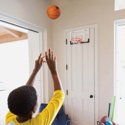 Детский баскетбольный мяч оранжевый полиуретан SKLZ PRO MINI HOOP SWISH FOAM BALL 5" ORANGE