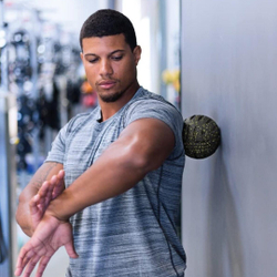 Массажный мяч черный, 13 см SKLZ Targeted Massage Ball (большой)